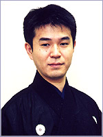 観世新九郎